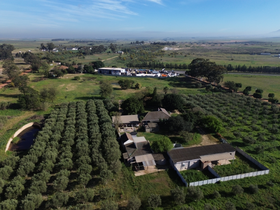Commercial Property for Sale in Paarl Rural Western Cape